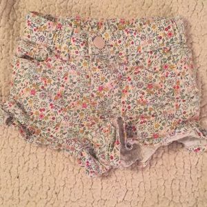 Toddler girl floral jean shorts